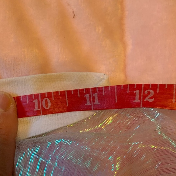 Ariel/Mermaid Costume with Wig, Girls Size (S?) as Shown on Measurements - Picture 9 of 13
